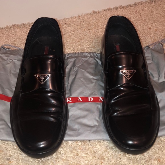 Men’s Prada dress shoes - Picture 2 of 8